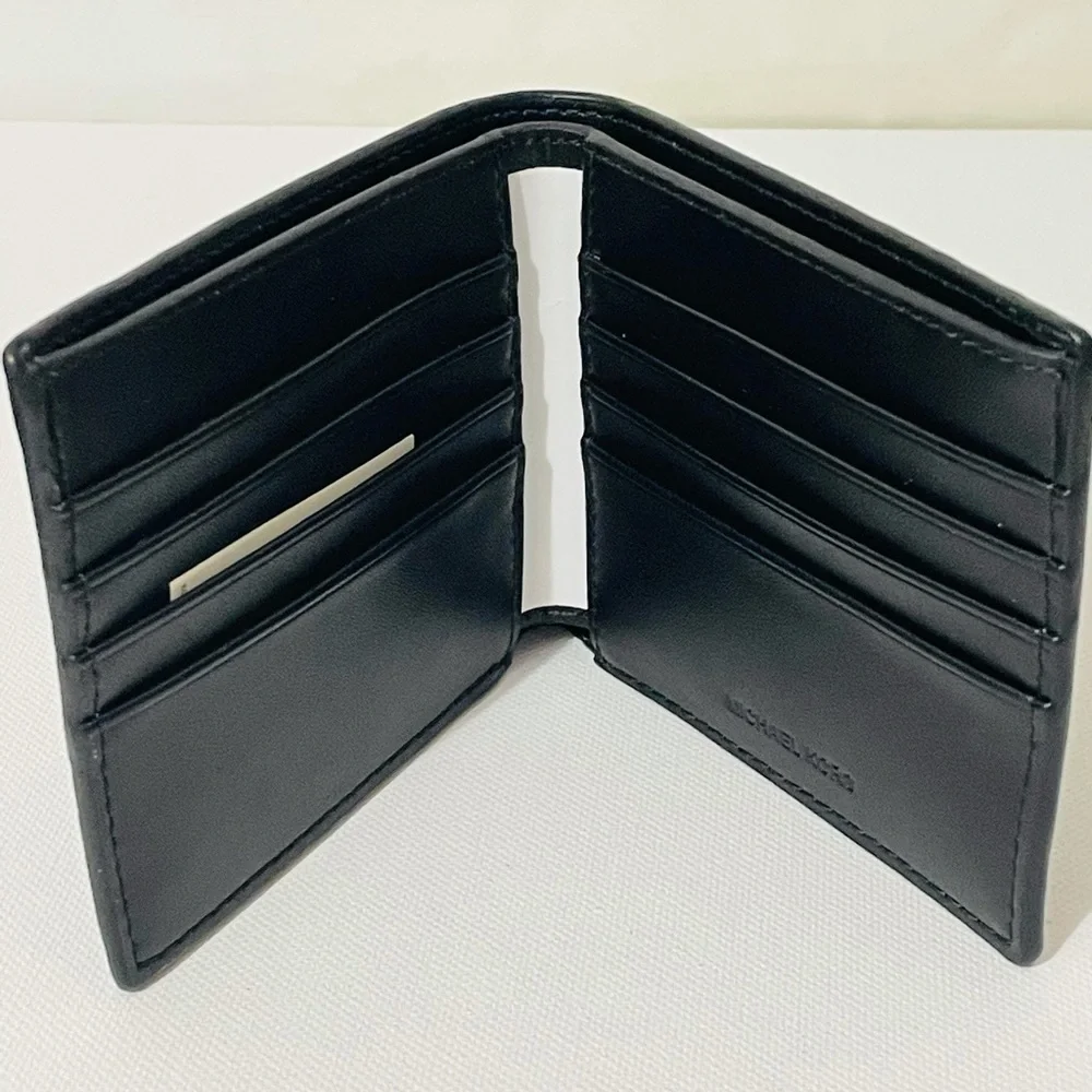 NWT Michael Kors Cooper Billfold Wallet